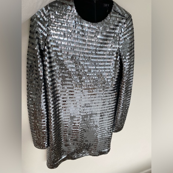 NBD x Revolve Gun Metal Gray Silver Sparkle Sequin Keep On Dancing Dress NWT - Picture 4 of 4